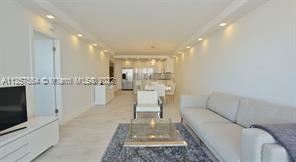 Building Photo - 2 br, 1.5 bath Condo - OCEANVIEW