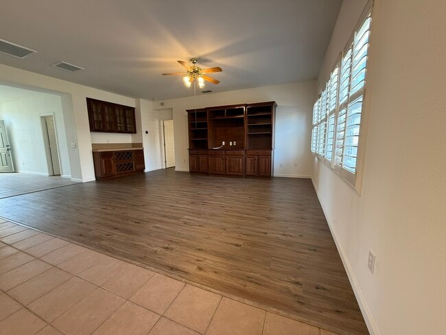 Building Photo - 9397 Boulder River Way
