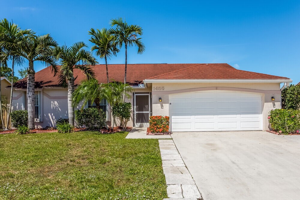 Foto principal - 1455 Thornbank Ln