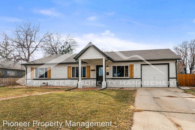 Building Photo - 3 br, 2 bath House - 869 Salem St.