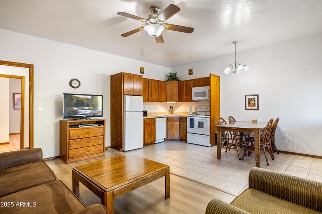 Foto del edificio - 5829 Buck Springs Rd