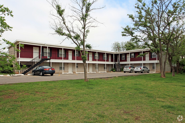Primary Photo - Premier Villas Apartments