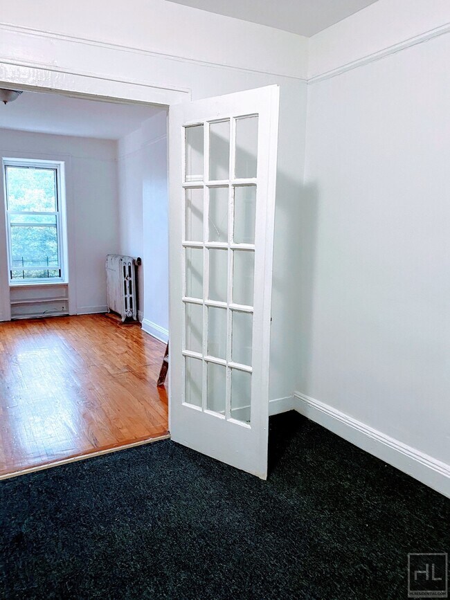 Building Photo - Sunny 1 Bed In Bedford-Stuyvesant