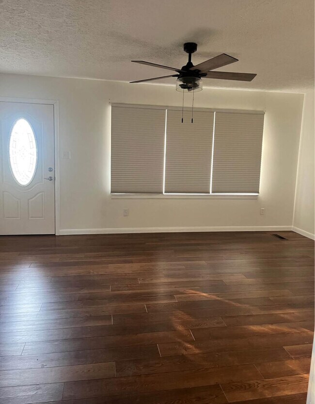 Foto del edificio - 76 Short St