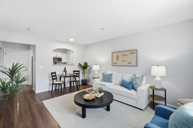 Building Photo - Granite Creek Apartments
