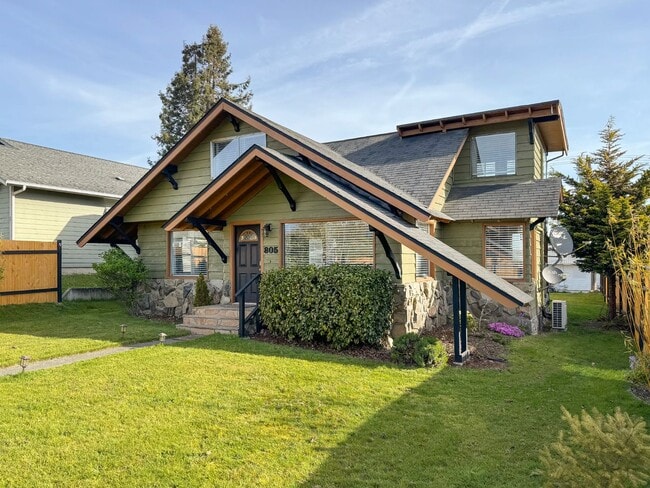 Building Photo - Nicely Updated Home For Lease!