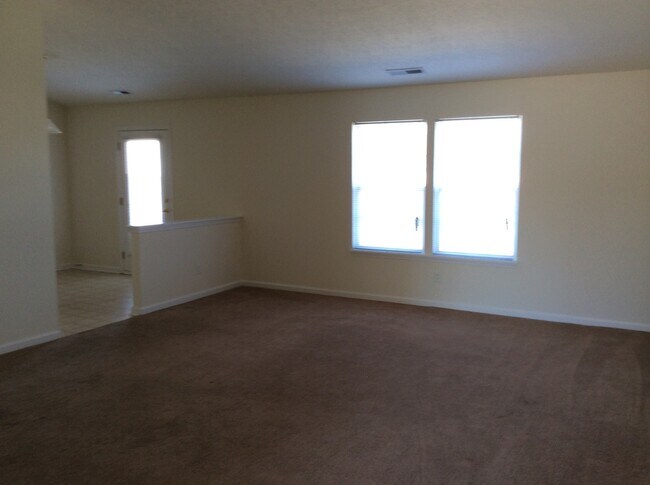 Foto del edificio - Franklin Twp - 3 BR ranch