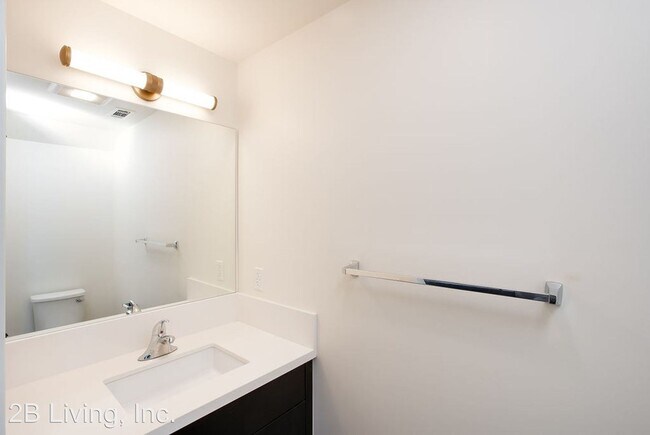 Building Photo - 4690 Tompkins Ave