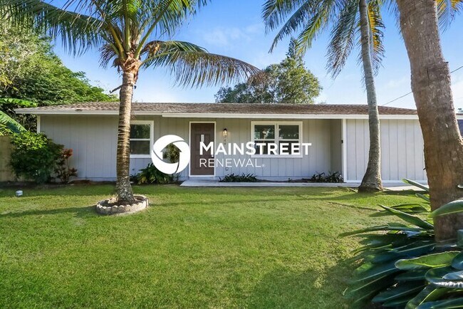 Building Photo - 3 Bedroom Pet-Friendly Home in PORT ST LUCIE, FL with Main Street Renewal