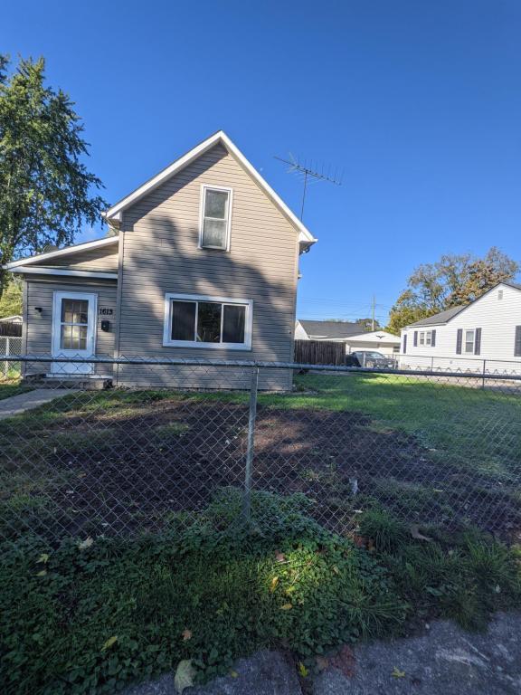 Building Photo - 1613 N McCann St