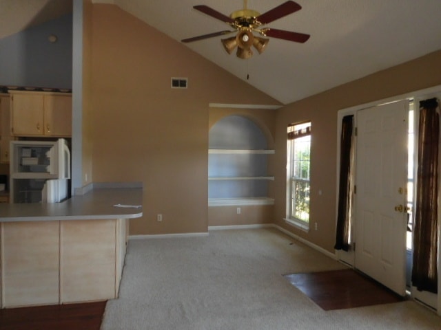 Building Photo - Home For Rent
