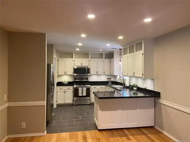 Foto del edificio - 11214 S Nandina Ave