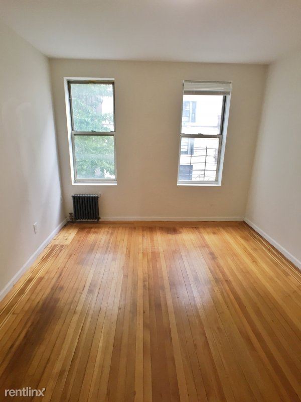 Building Photo - 412 W 129th St