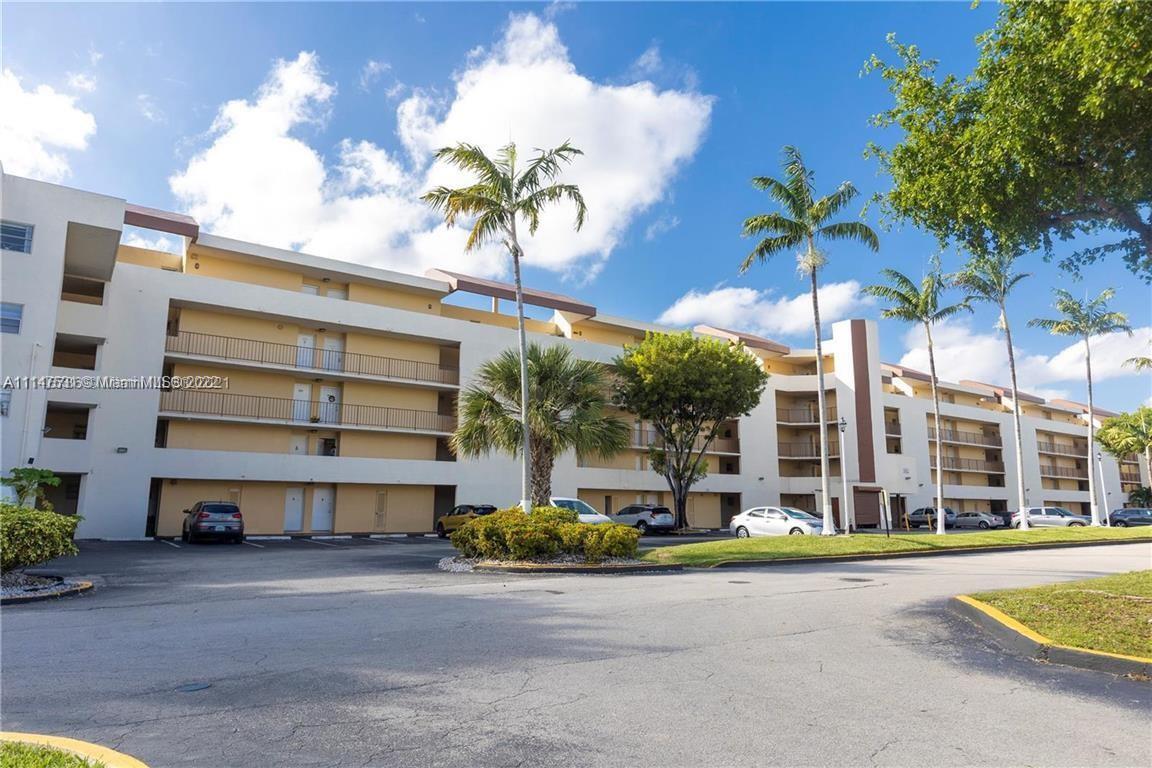 Primary Photo - 8870 Fontainebleau Blvd