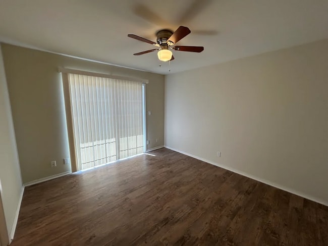 Foto del edificio - 1814 Brookside Ave