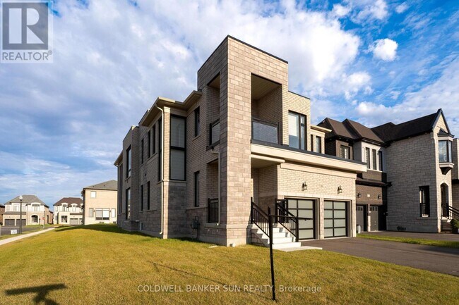 Photo du bâtiment - 166 Prince Charles Cres