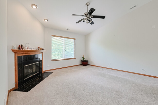 Foto del edificio - 3503 Blue Ridge Ct