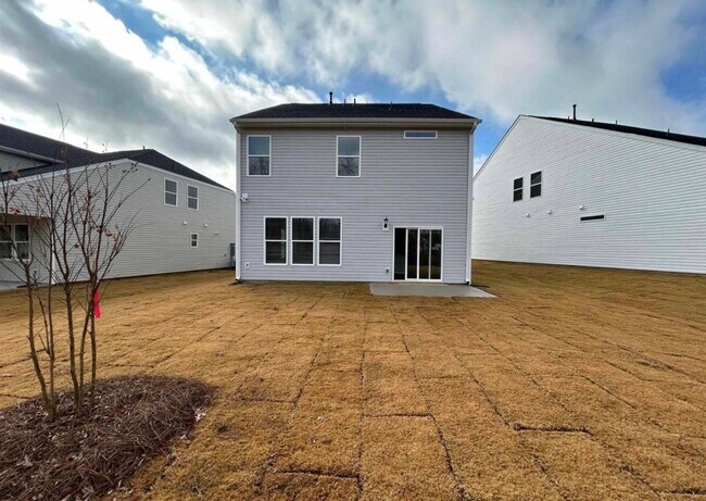 Foto del edificio - 109 Gervais Cir