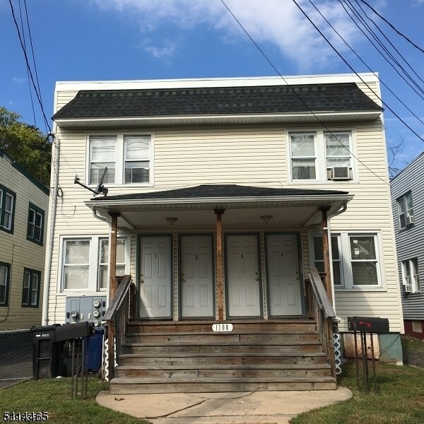 Primary Photo - 1108 W 3rd St