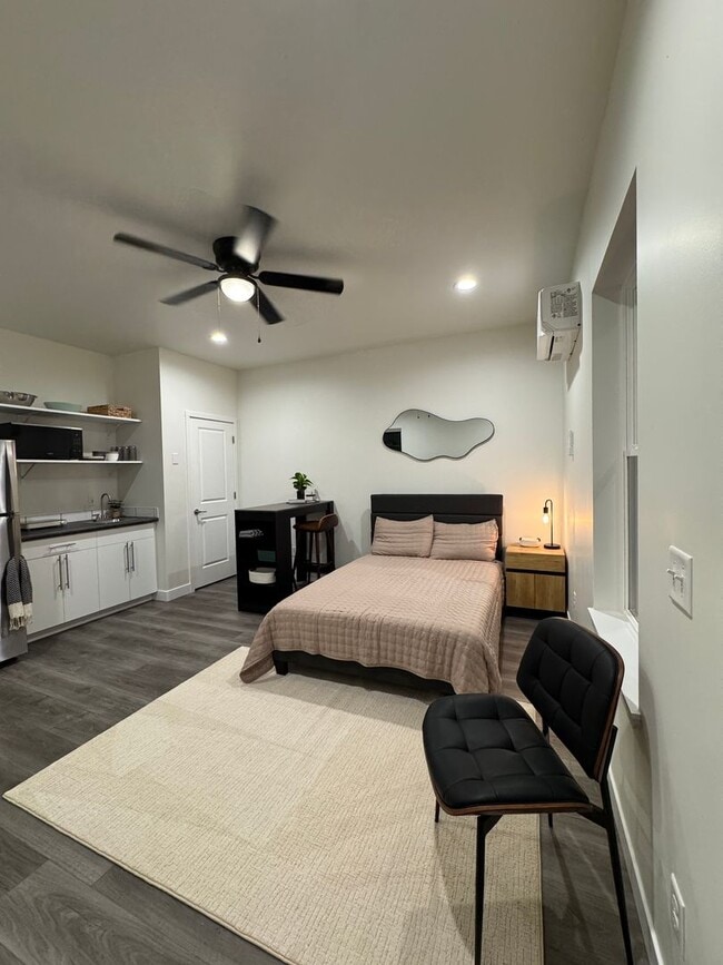 Interior Photo - Bellaire Lofts