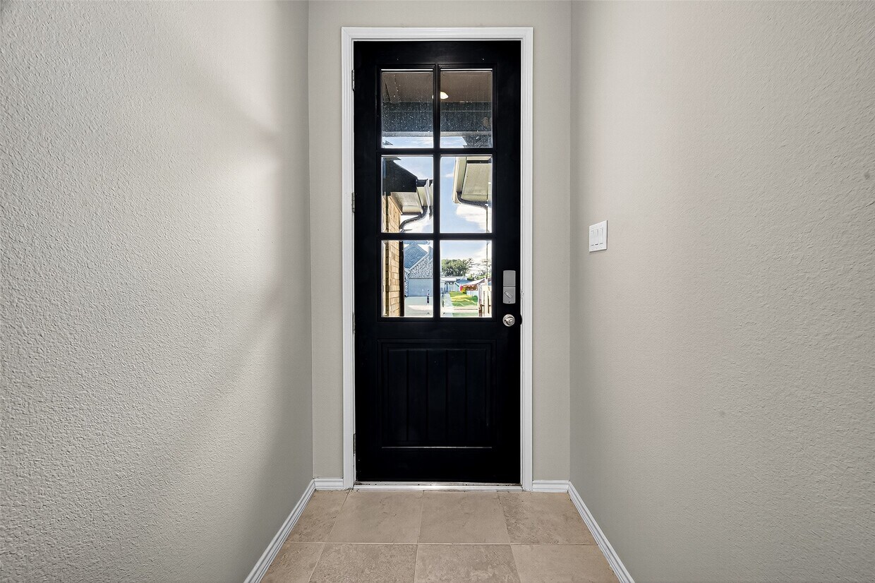 Foto principal - 1510 Munson Valley Rd