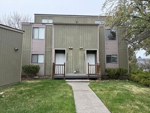 Building Photo - 2007 NE Neil Way