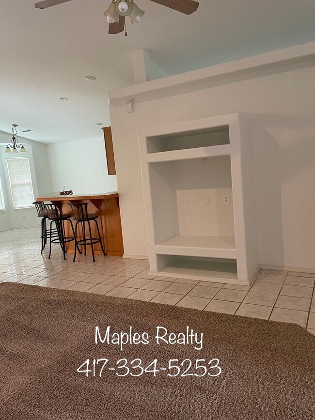 Foto del edificio - 3 Bedroom Single Family Home in The Highla...