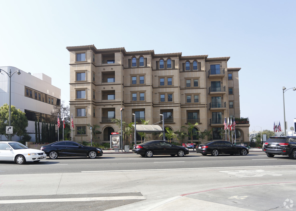 Buillding - Parkmile Villas