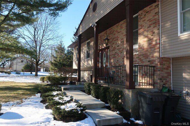 Building Photo - 1 Tokay Ln