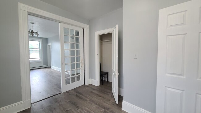 Foto del edificio - 302 Summit Ave