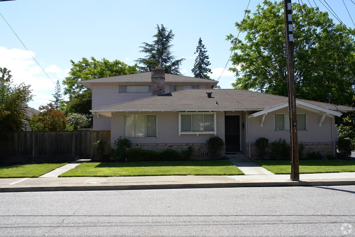 Foto del edificio - 967-973 Alice Ln