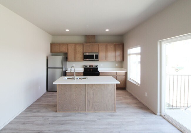 Building Photo - Modern One Bedroom Home