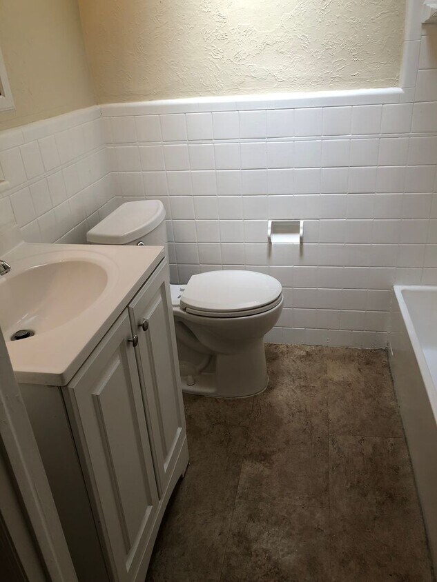 Building Photo - Beautiful 3 Bedroom House for Rent!!