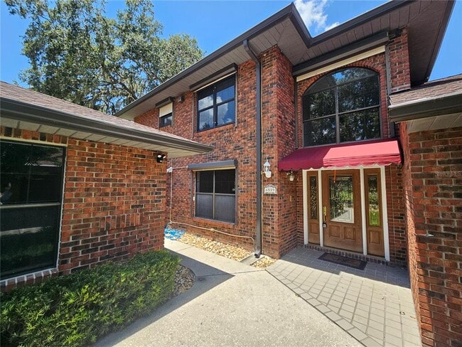 Foto del edificio - 6539 Brentwood Dr.