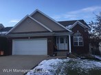 Primary Photo - 906 Lyle Ct