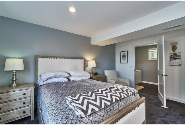 Photo - 4213 S 185th St House