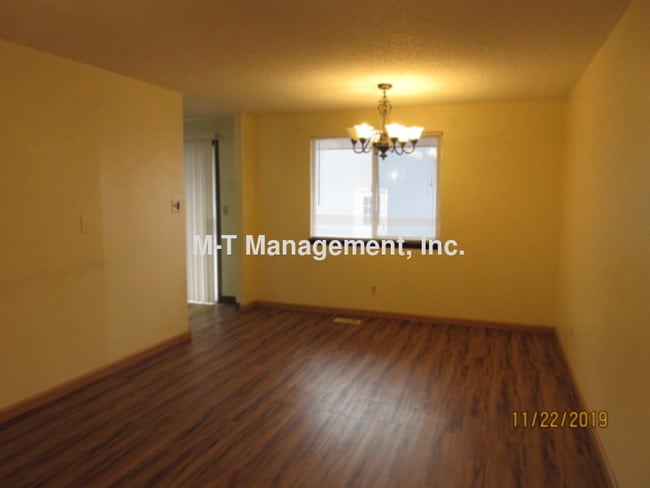 Building Photo - 3 br/2 bath house with shop in Airway Heights