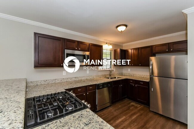 Building Photo - 5 Bedroom Pet-Friendly Home in DALLAS, GA with Main Street Renewal