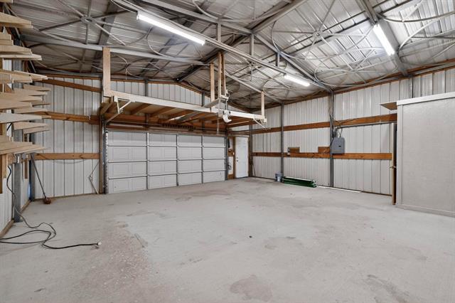 Foto del edificio - 6553 Private Rd 2270