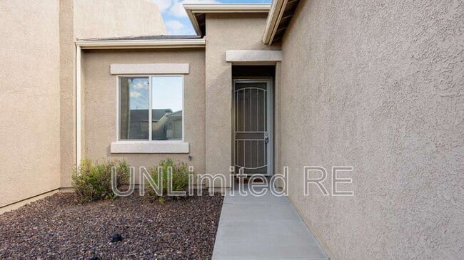 Building Photo - 6816 E Arden Ct