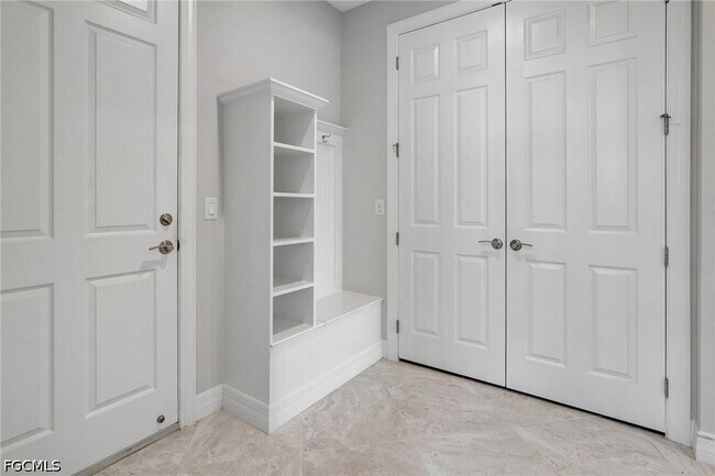 Foto del edificio - 11752 Bowes Cir
