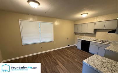 Building Photo - "Charming 3-Bedroom Gem in Memphis with Cozy 966 Sq. Ft. Living Space!"