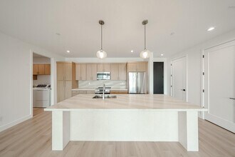 Building Photo - 15006 N Ivory Dr