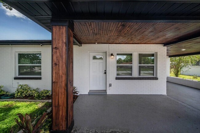 Foto del edificio - 3112 W Cypress St