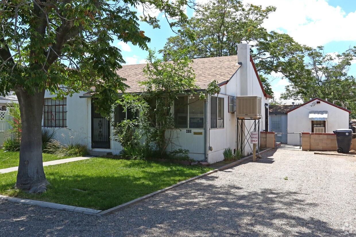 413 Vassar Dr SE, Albuquerque, NM 87106 Apartments in Albuquerque, NM