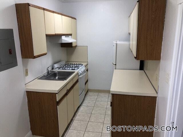 Building Photo - 18 Chauncy St