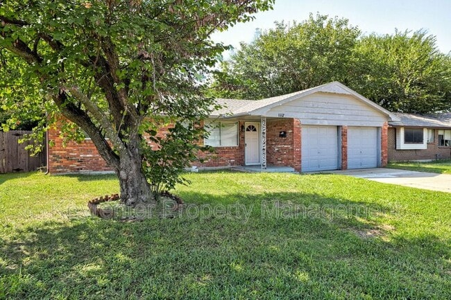 Building Photo - 1117 S Howard Ave