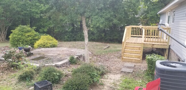 Building Photo - 103 Grayland Dr