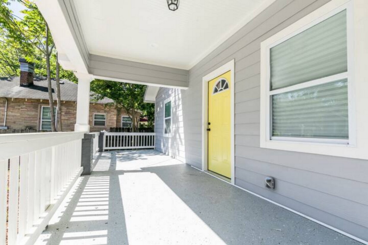 988 Mayson Turner Rd NW Unit 1.1345635, Atlanta, GA 30314 Room for