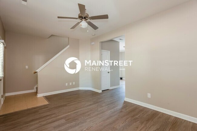 Building Photo - 3 Bedroom Pet-Friendly Home in Huntersville, NC with Main Street Renewal